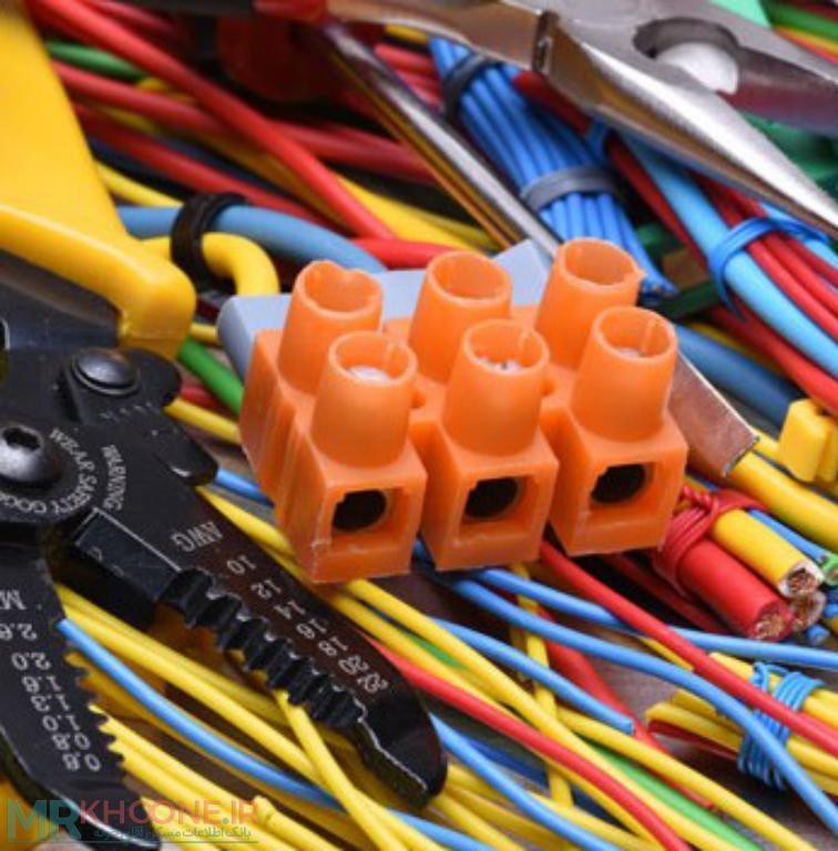 اجرای سیستم برق ساختمان ها در شهر پرند